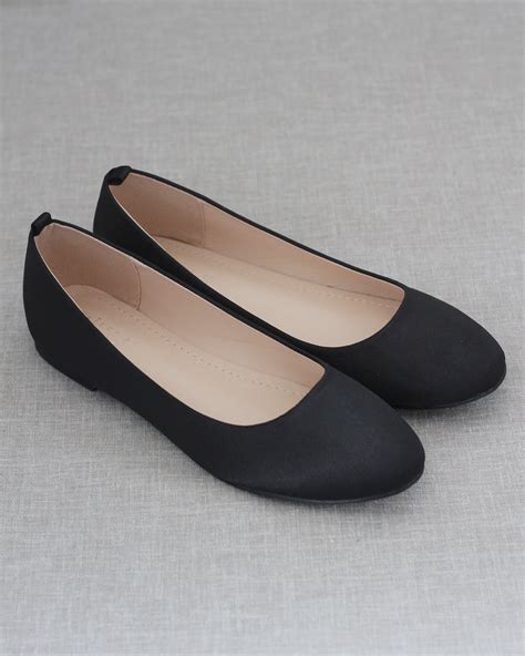 black slip on flats.